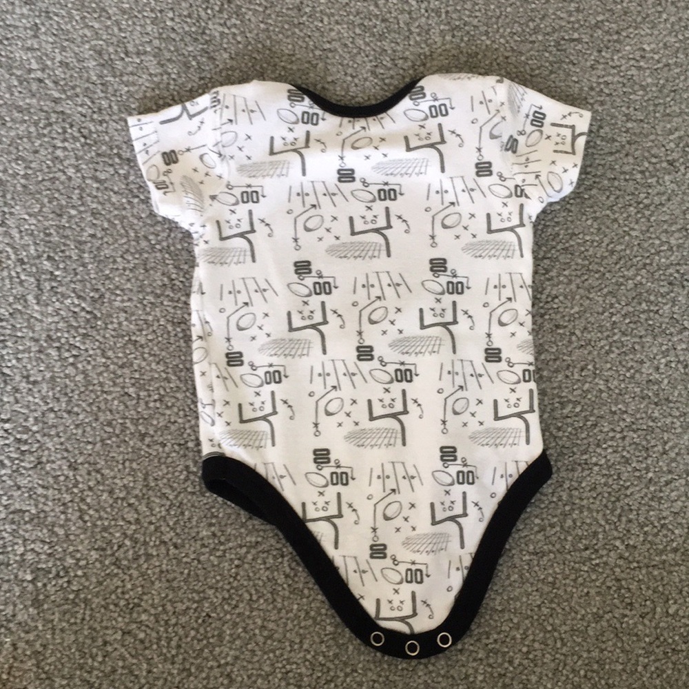 3 Baby Raiders - Picture 5 of 8